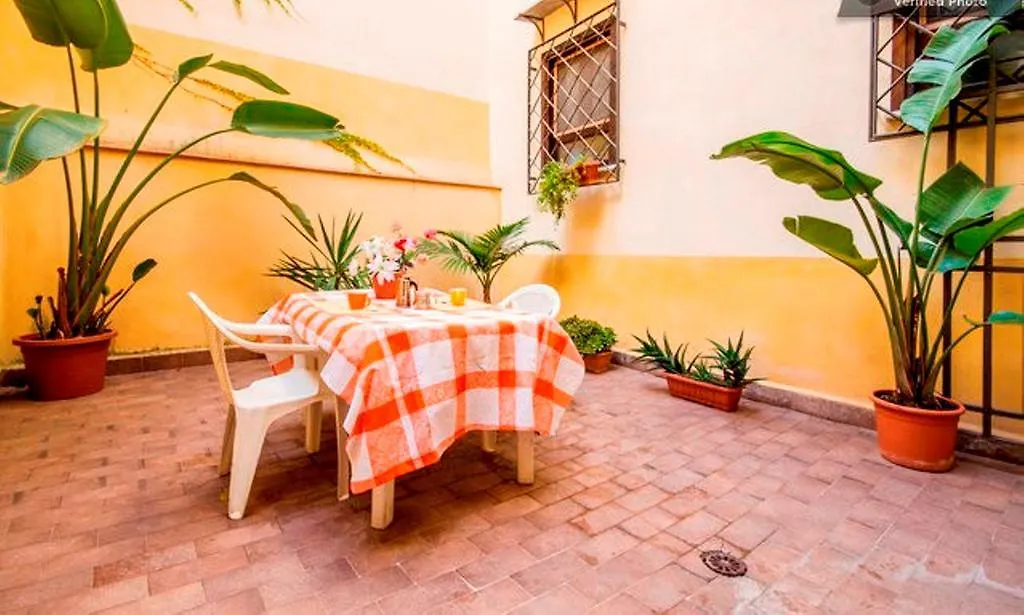 Casa Cagliostro Palermo Appartamento Italia